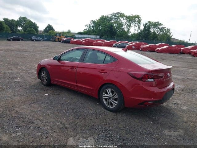 2020 HYUNDAI ELANTRA SEL 3