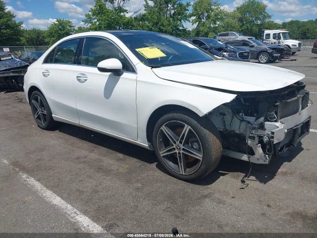 2021 MERCEDES-BENZ A 220 4MATIC - 1