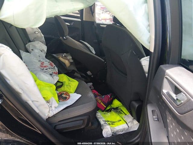 2020 FORD ESCAPE SE 8