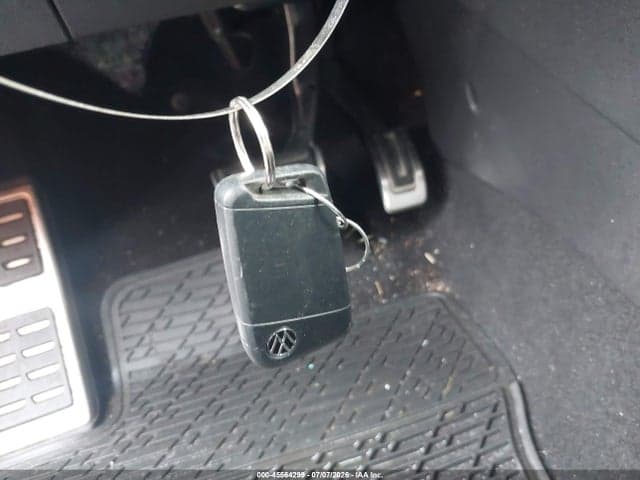 2022 VOLKSWAGEN TIGUAN 2.0T SE R-LINE BLACK 11