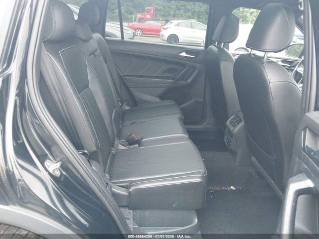 2022 VOLKSWAGEN TIGUAN 2.0T SE R-LINE BLACK 8