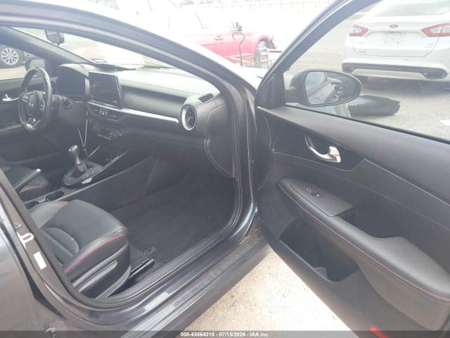 2023 KIA FORTE GT MANUAL 5
