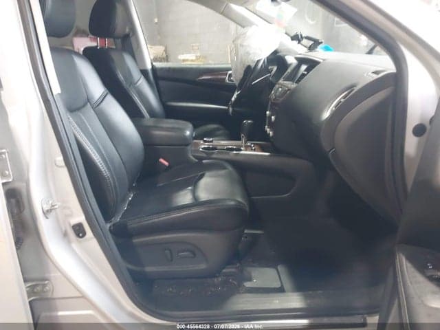 2017 NISSAN PATHFINDER PLATINUM 5