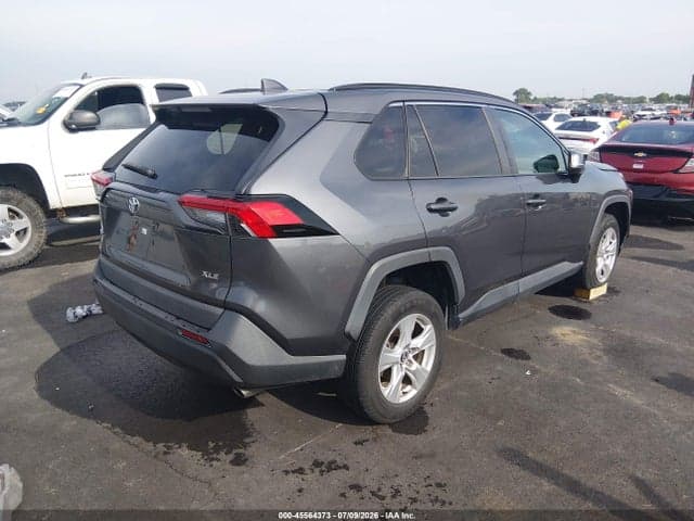 2020 TOYOTA RAV4 XLE 4