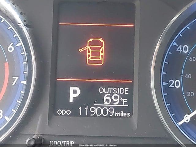2017 TOYOTA COROLLA LE 15