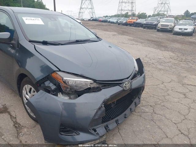 2017 TOYOTA COROLLA LE 6