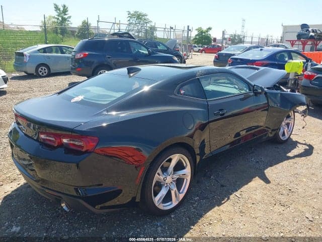 2023 CHEVROLET CAMARO LT1 4