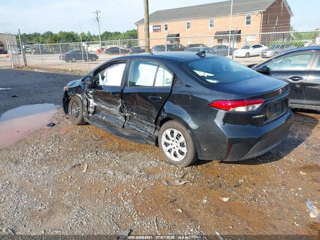 2024 TOYOTA COROLLA LE 3