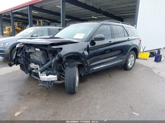 2024 FORD EXPLORER XLT 2