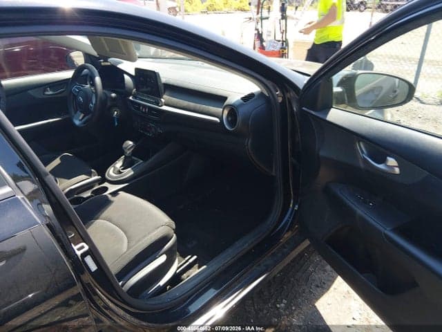 2019 KIA FORTE LXS 5