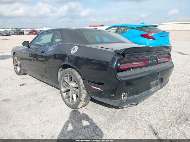 2022 DODGE CHALLENGER GT 3