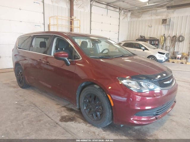 2018 CHRYSLER PACIFICA TOURING - 1