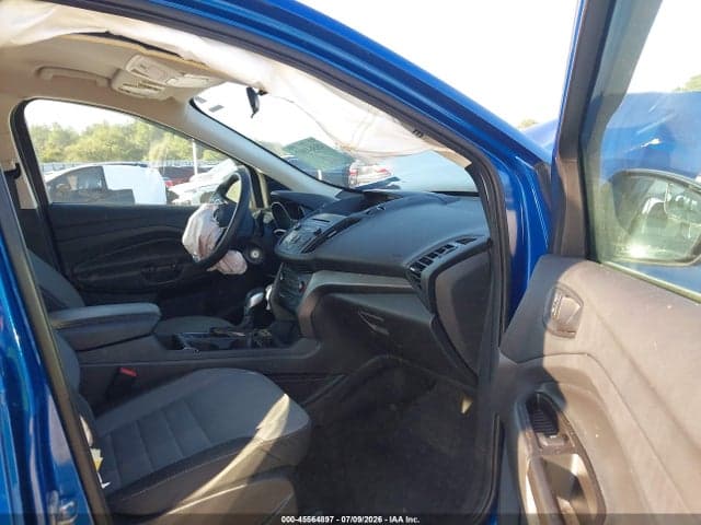 2017 FORD ESCAPE S 5