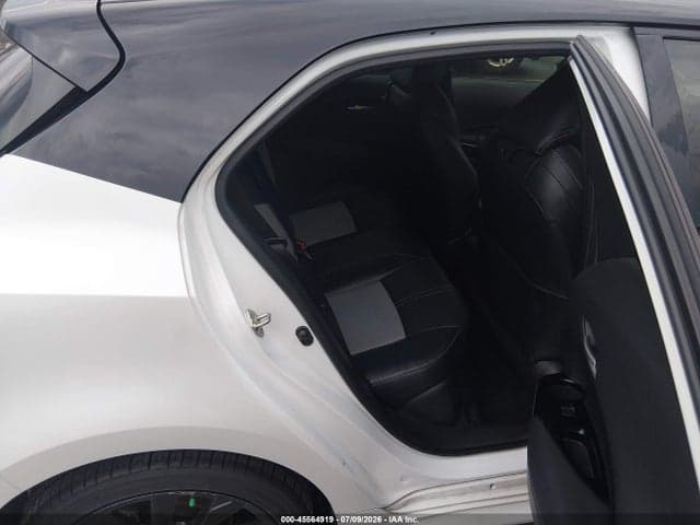 2024 TOYOTA COROLLA XSE 8