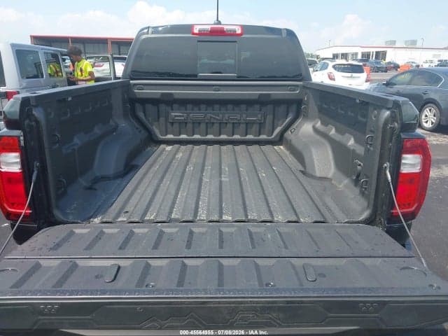 2024 GMC CANYON 4WD DENALI 17