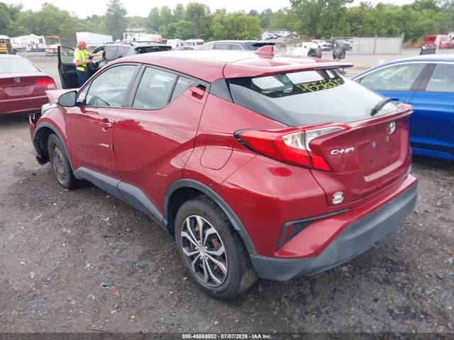 2019 TOYOTA C-HR LE 3