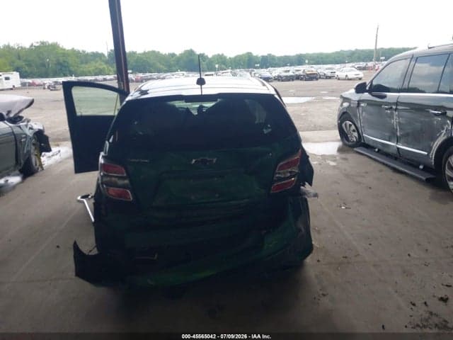 2018 CHEVROLET SONIC LT AUTO 16