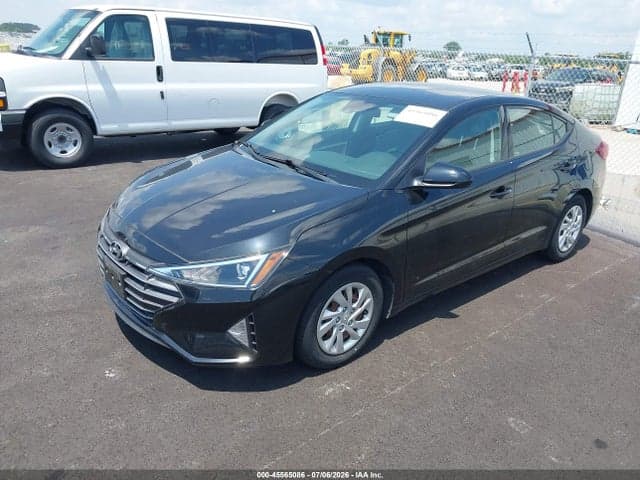 2020 HYUNDAI ELANTRA SE 2