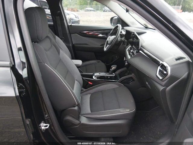 2025 CHEVROLET TRAILBLAZER AWD LT 5