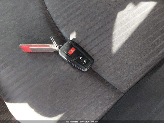 2018 TOYOTA PRIUS TWO 11