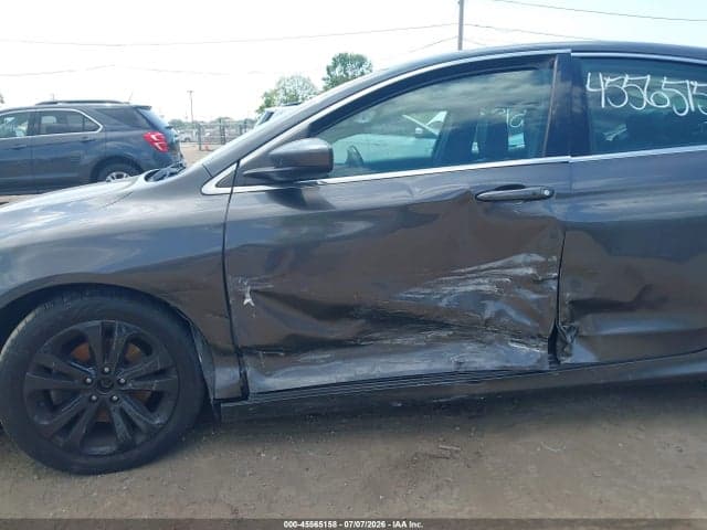 2017 CHRYSLER 200 LIMITED PLATINUM 6