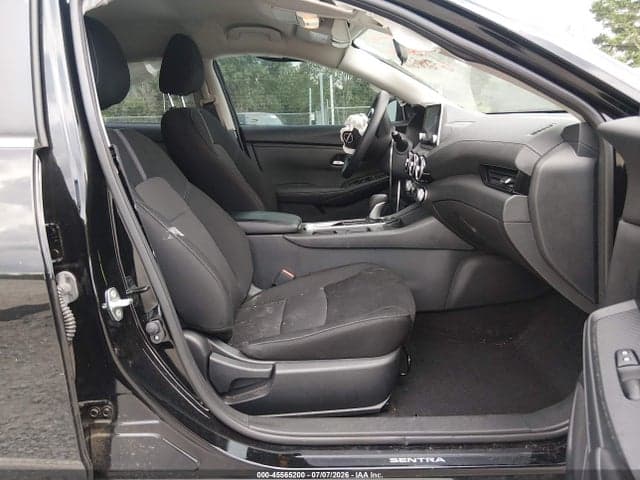 2025 NISSAN SENTRA SV 5