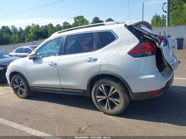 2018 NISSAN ROGUE SL 15