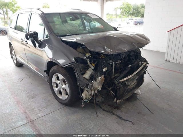 2017 CHRYSLER PACIFICA TOURING-L PLUS 6
