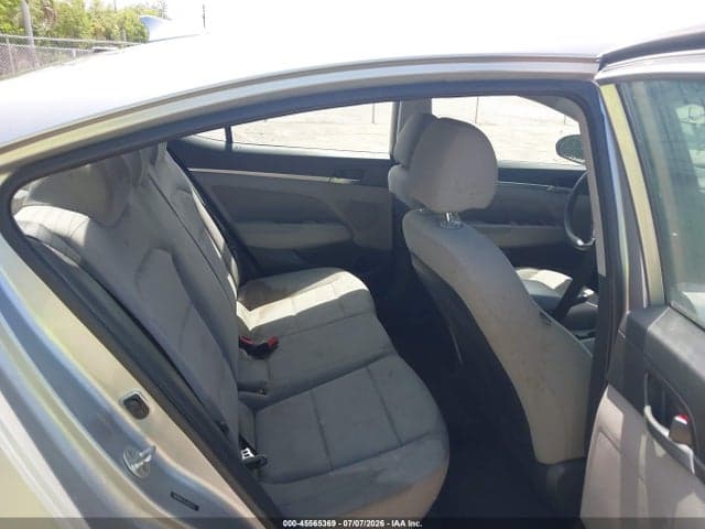 2020 HYUNDAI ELANTRA SEL 8