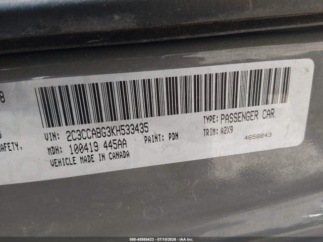 2019 CHRYSLER 300 300S 9