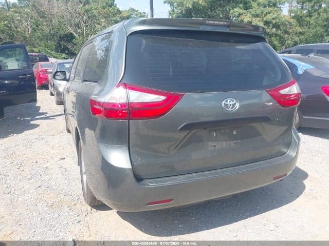2018 TOYOTA SIENNA L 7 PASSENGER 3
