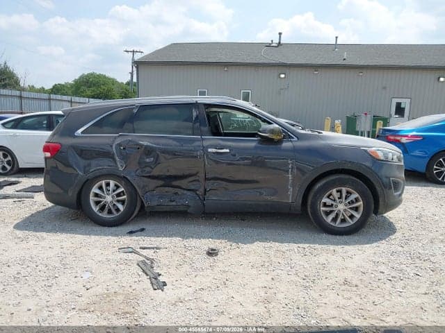 2017 KIA SORENTO 2.4L LX 12