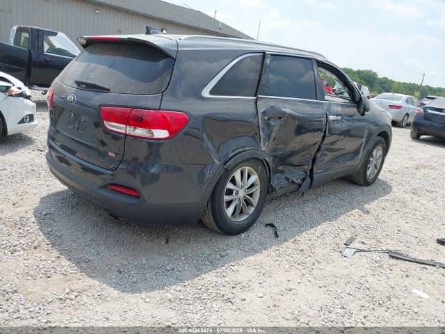 2017 KIA SORENTO 2.4L LX 4