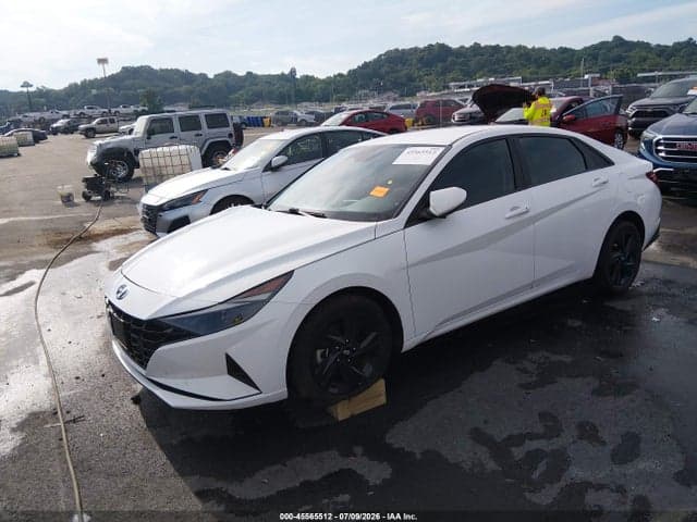 2023 HYUNDAI ELANTRA SEL 2