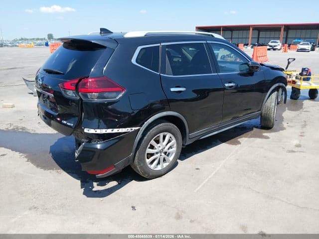 2018 NISSAN ROGUE SV 4