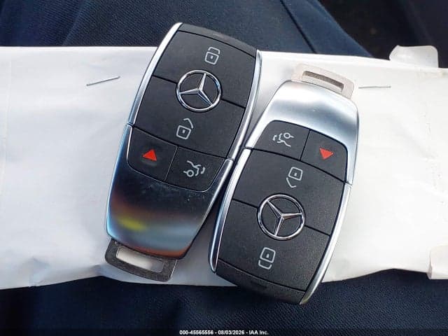 2025 MERCEDES-BENZ GLB 250 4MATIC 11