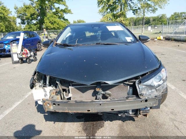 2017 TOYOTA COROLLA IM 11