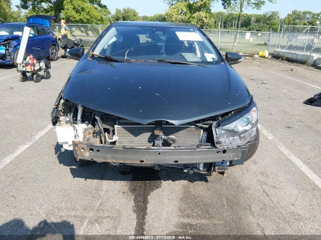 2017 TOYOTA COROLLA IM 6
