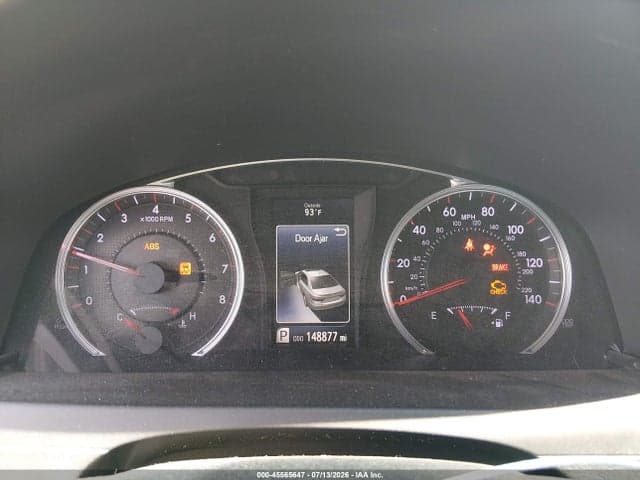 2017 TOYOTA CAMRY SE 7