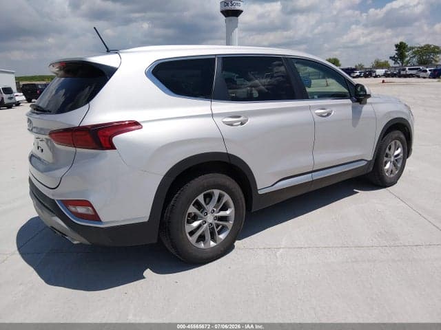 2019 HYUNDAI SANTA FE SE 4