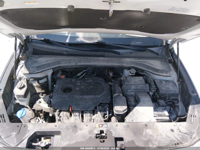 2019 HYUNDAI SANTA FE SE 10