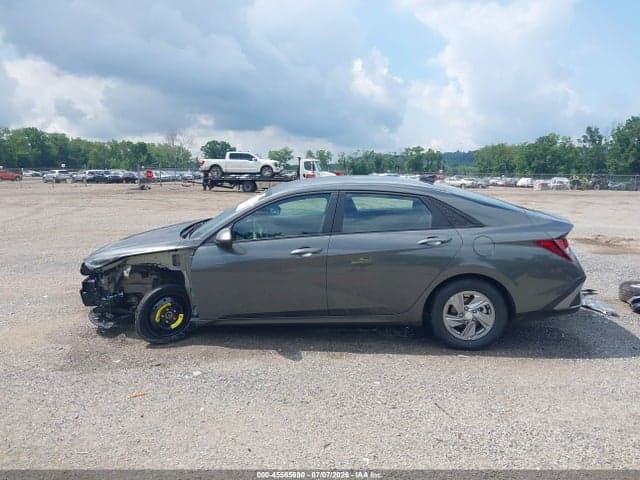 2026 HYUNDAI ELANTRA SE 15