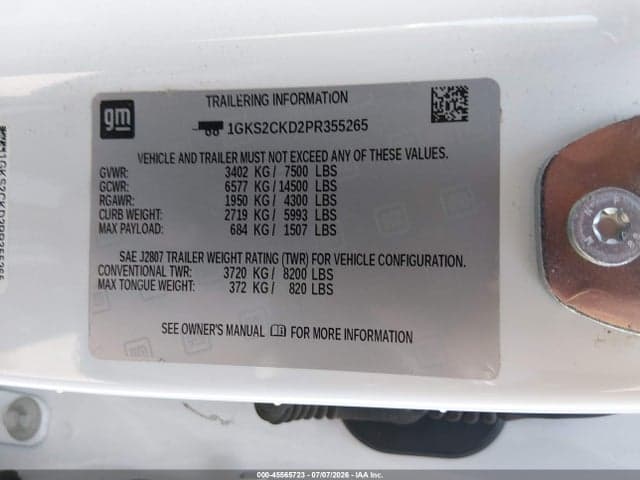 2023 GMC YUKON 4WD AT4 9