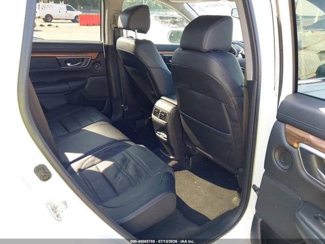 2017 HONDA CR-V 8
