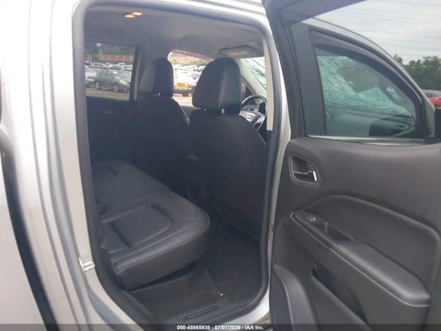 2018 GMC CANYON SLT 8