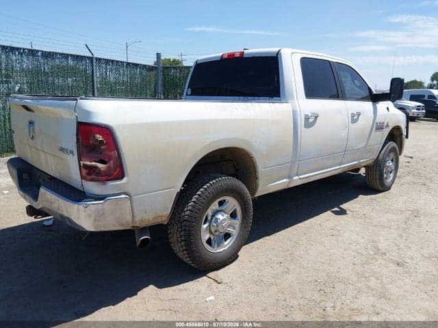 2017 RAM 2500 SLT 4X4 6'4 BOX 4