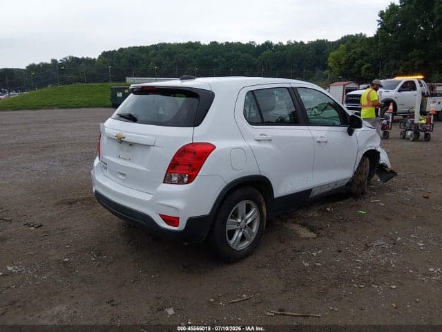 2017 CHEVROLET TRAX LS 4