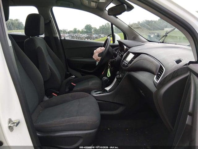 2017 CHEVROLET TRAX LS 5