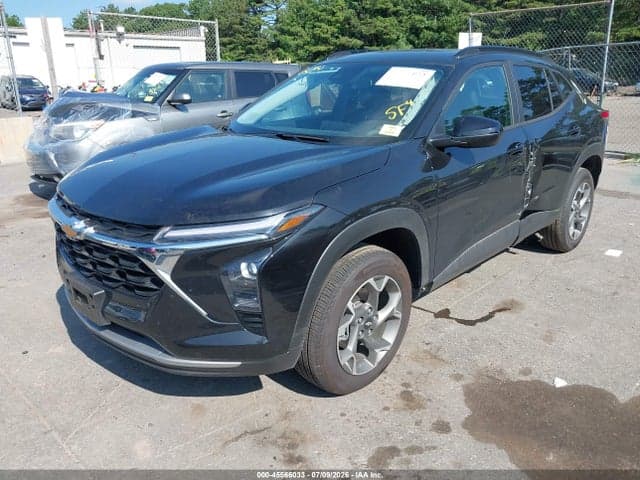2026 CHEVROLET TRAX FWD LT 2