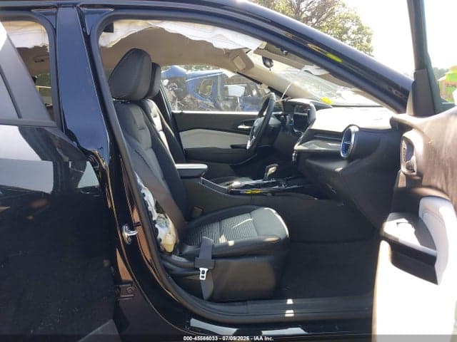 2026 CHEVROLET TRAX FWD LT 5